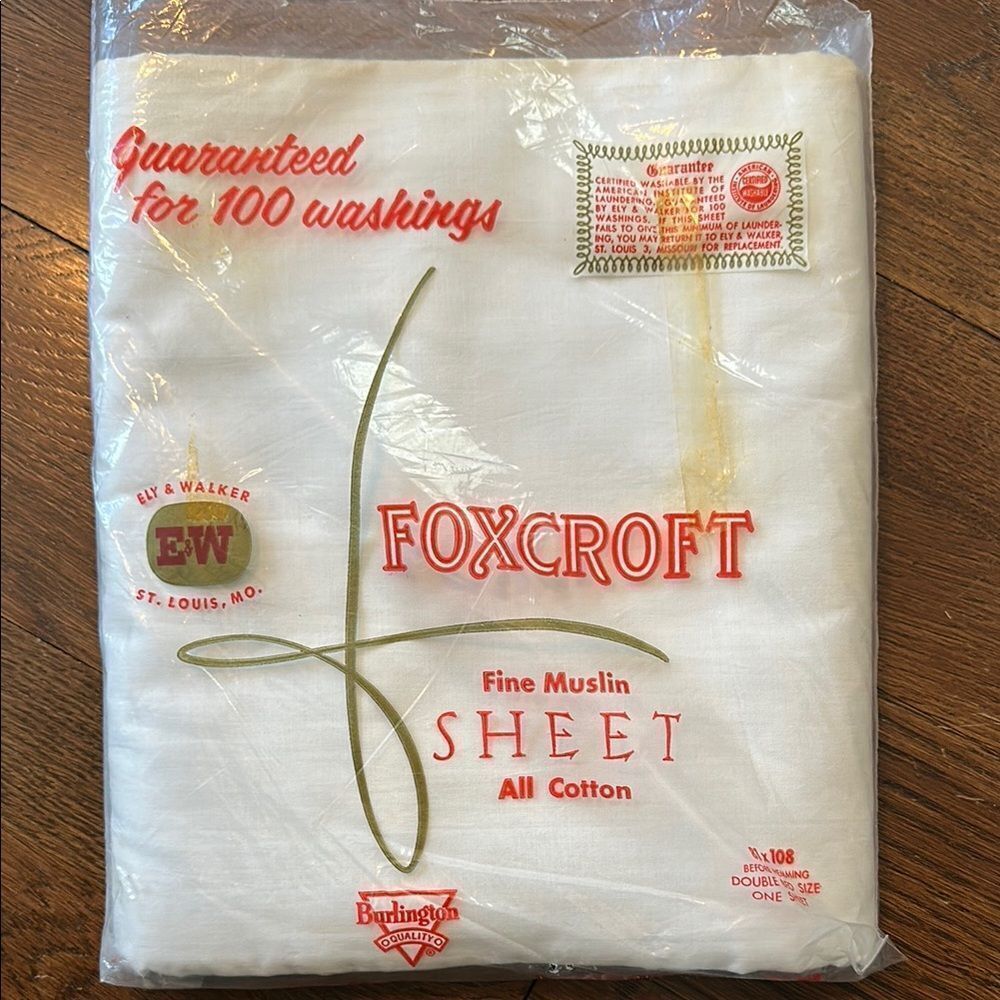 Vintage new in packaging Foxcroft‎ Fine Muslin White double (full) sheet